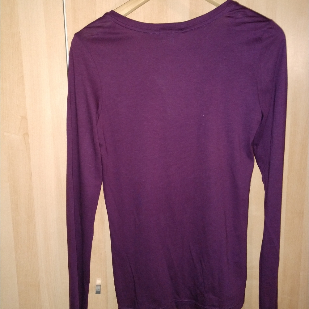 Shirt - Picture 3 of 4